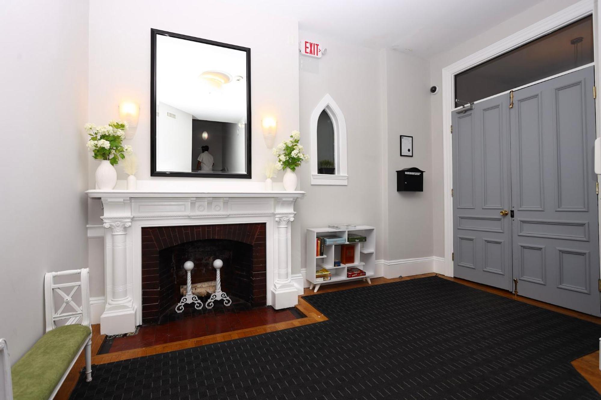 Stylish Newbury Street Studio, #2 Boston Eksteriør billede