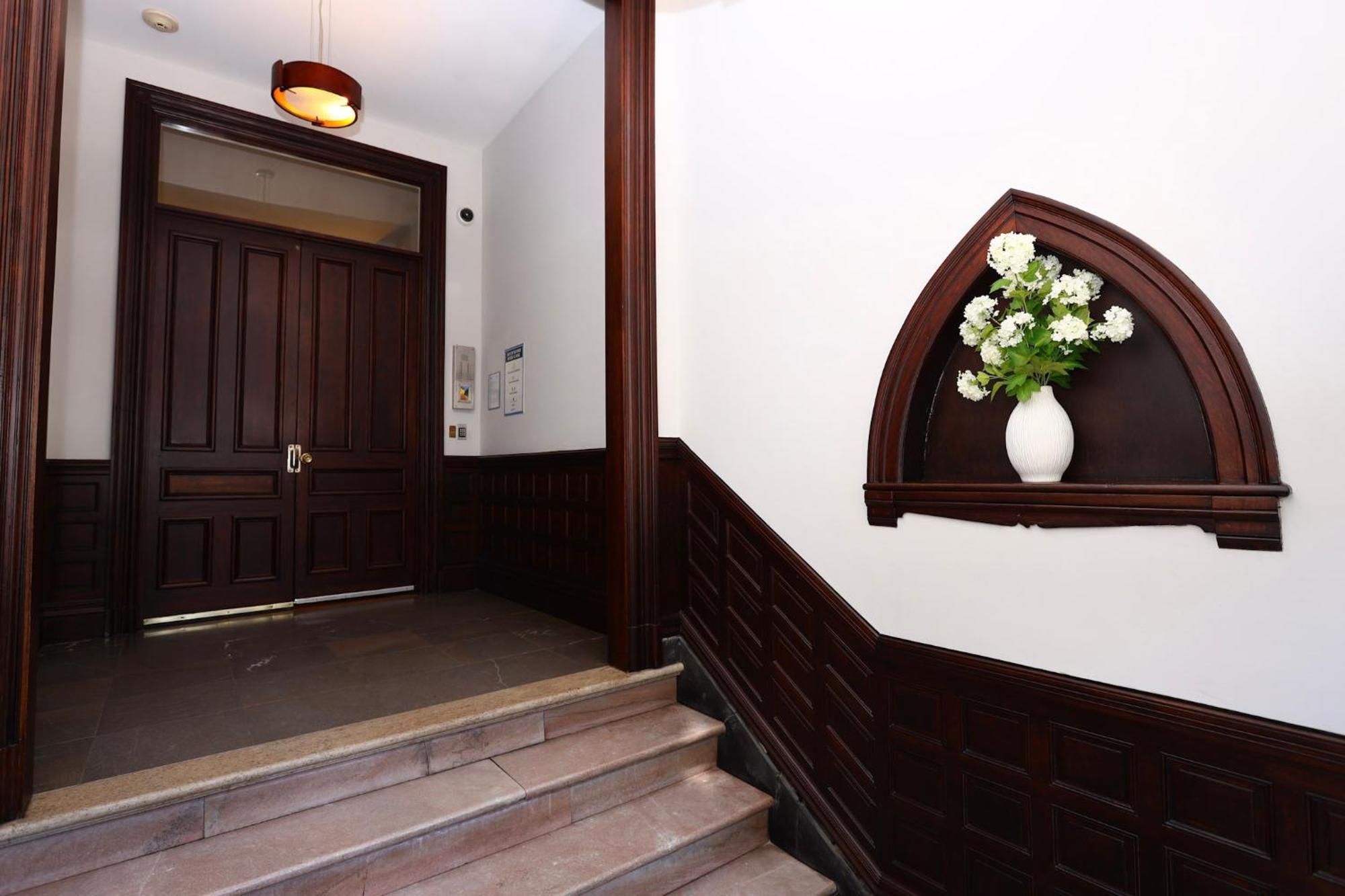 Stylish Newbury Street Studio, #2 Boston Eksteriør billede